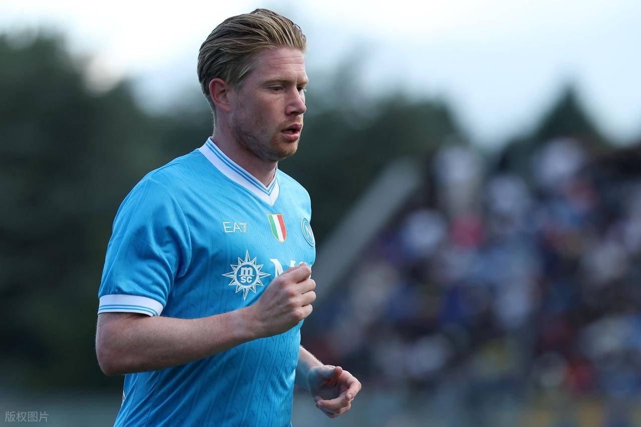 NBA：雄鹿客场大胜76人 字母哥30+12+10